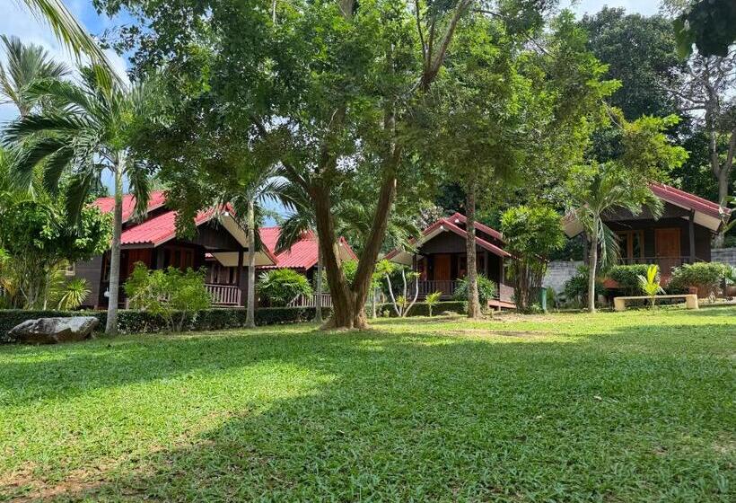 キャビン, Samed Garden Resort