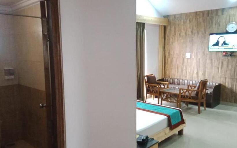 패밀리 룸, Blue Pine Resort