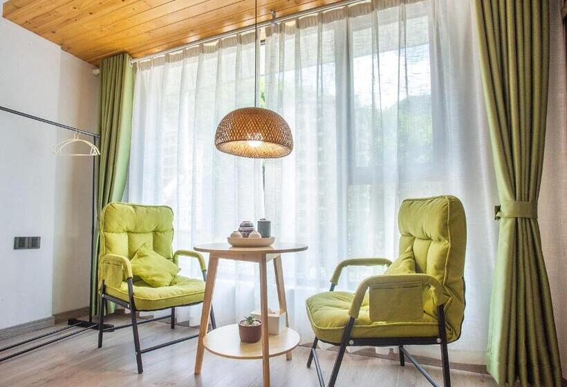 Номер Deluxe, Cloudy Warm Hotel   Huangshan Scenic Area Transfer Center Branch
