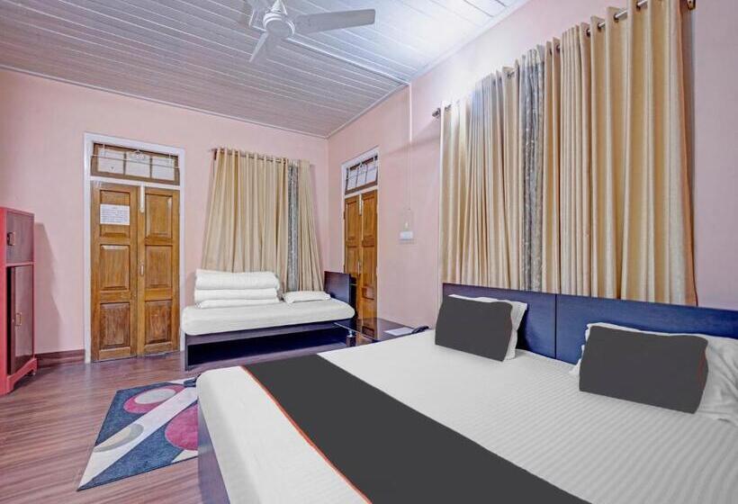 Трехместный Номер Классика, Collection O D Trinayan Suites