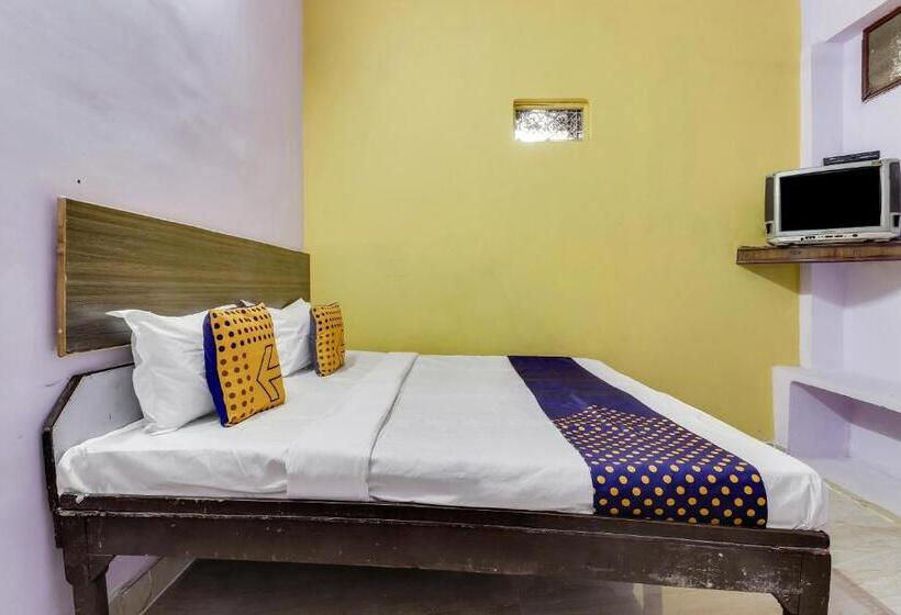 Трехместный Номер Классика, Oyo Flagship Hotel Bhaskar