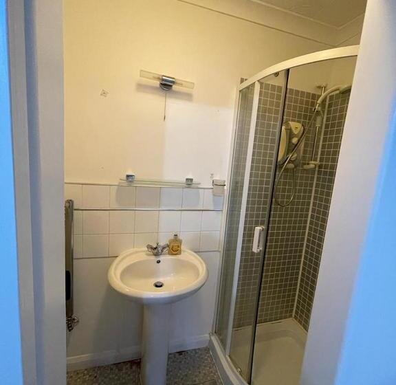 اتاق لوکس, Alder En Suites Self Catering With Private Shower 1
