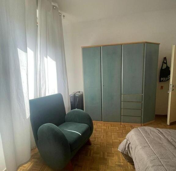 آپارتمان 3 خوابه, Cascine Park Florence Apartament