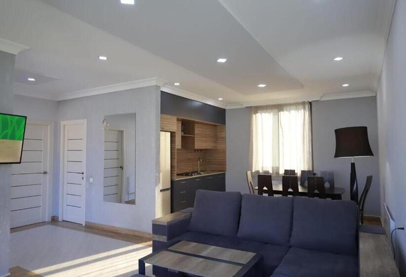 Номер Стандарт, Modern House 2