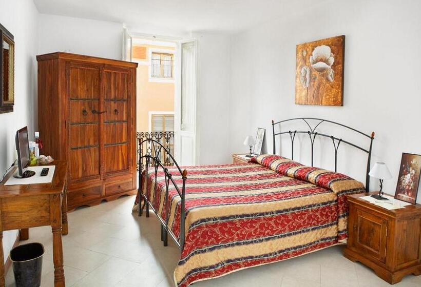 اتاق استاندارد چهار تخته, B&b Affittacamere Via Del Centro
