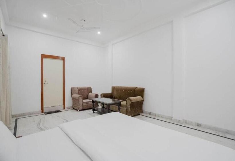 Номер Стандарт, Spot On Trishan Rooms