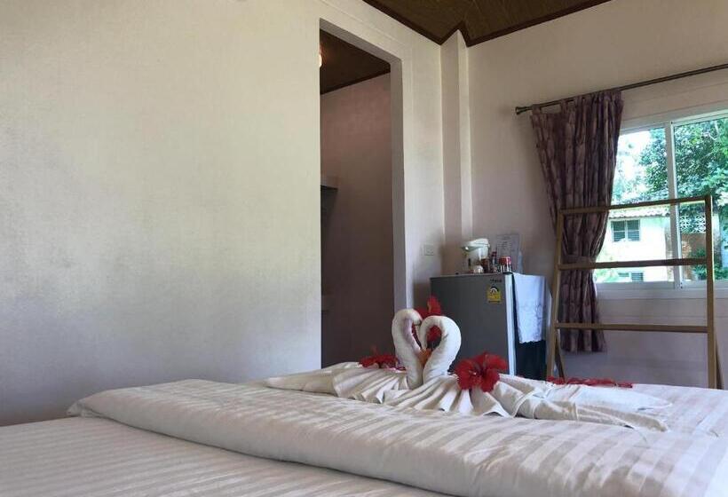 Номер Стандарт Вид на Сад, Prompakdee Kohmak Resort