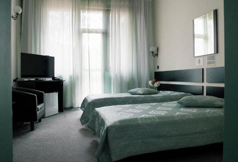 Номер Deluxe с Балконом, Boutique Hotel Lyulyak