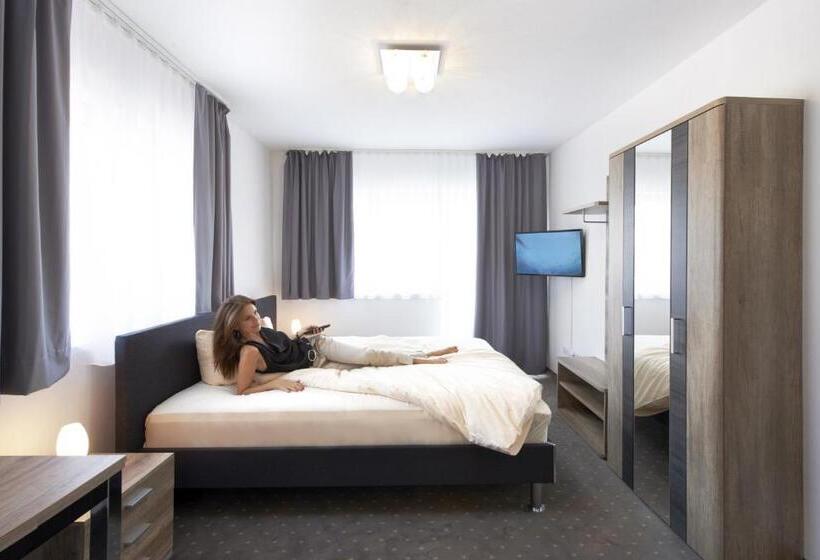 标准间, New In Guesthouse