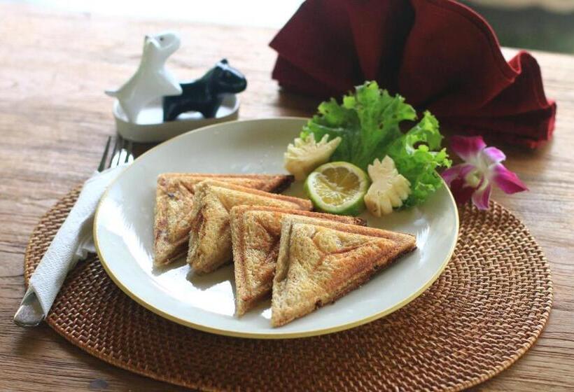 Люкс Повышенной Комфортности, Inang Villa