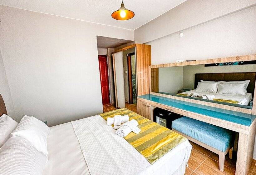 Номер Deluxe Вид на Море, Grand Avşa Otel