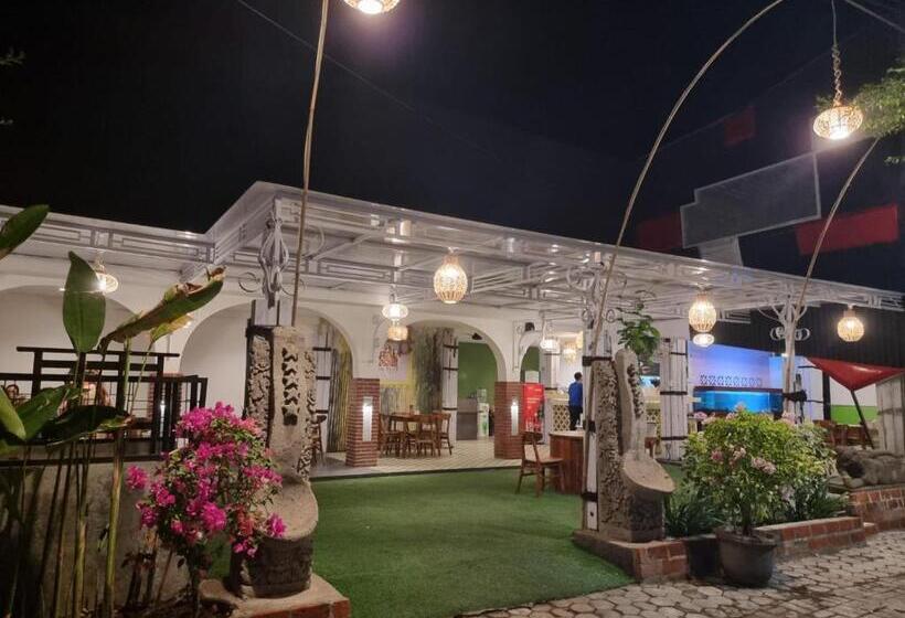 Стандартный Номер Кровать Кинг, Attara Inn Senggigi