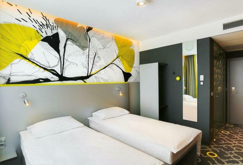 标准间, Qubus Hotel żory