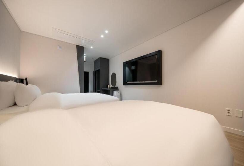 سوییت, Hound Hotel Mokpo Peace Plaza