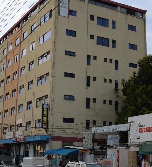 اتاق استاندارد با چشم‌انداز دریاچه, Quinten Hotel Kisumu
