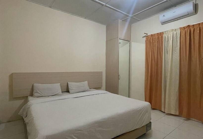 Номер Deluxe, Oyo 93502 Homestay Pakmuklis Syariah 2