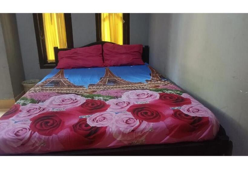 Номер Economy, Spot On 93524 Bagas Homestay