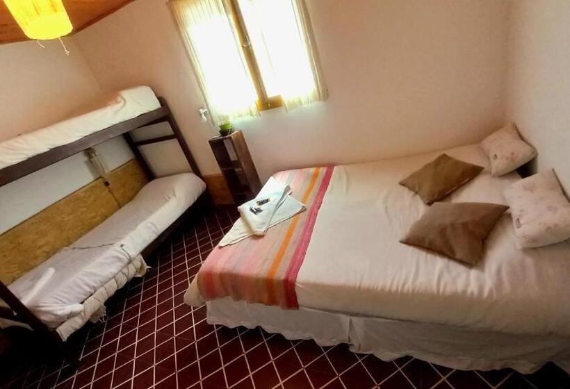 4인용 스탠다드 룸, Hostal Amalaya