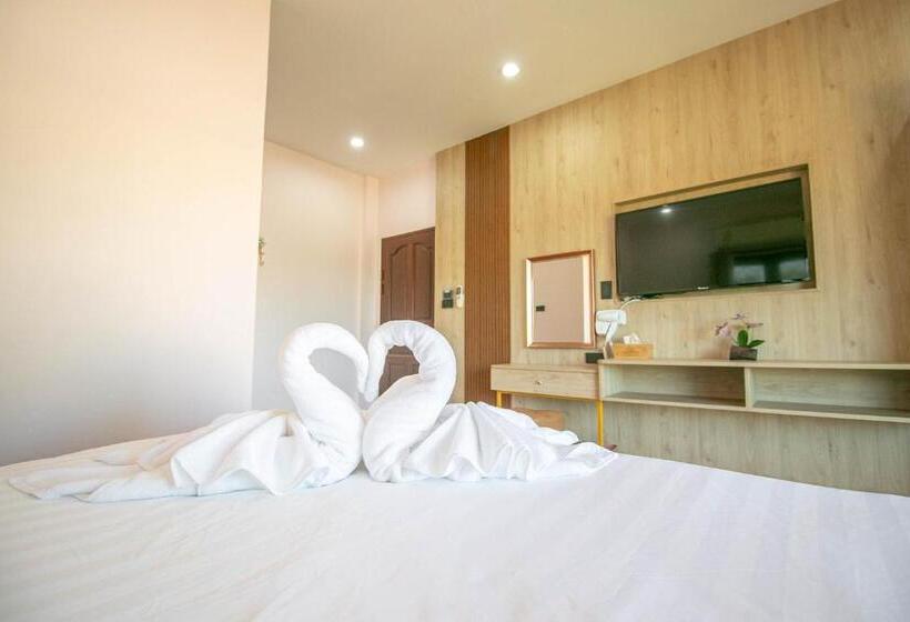 Студия Deluxe, Ratana Boutique Resort   Mae Phim