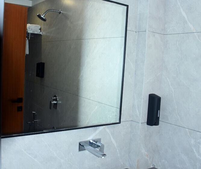 Номер Deluxe, Regenta Inn Motikhavdi Jamnagar