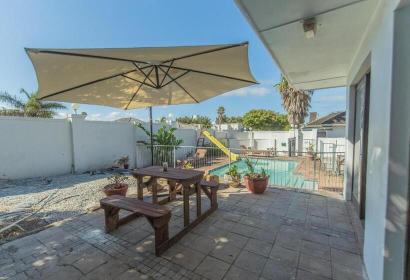 Люкс Повышенной Комфортности, 16 On 7th Guesthouse Summerstrand