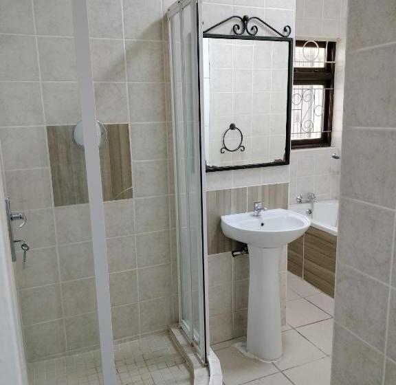 Семейный Номер Superior, 16 On 7th Guesthouse Summerstrand