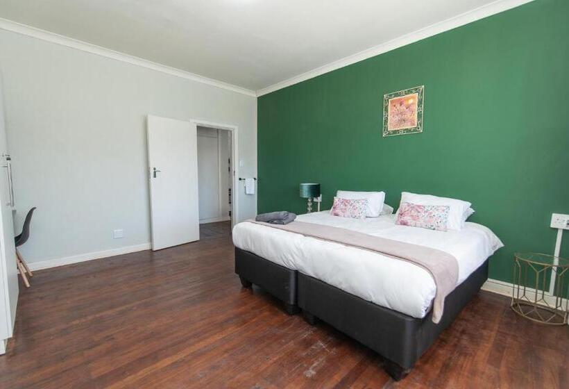 Семейный Номер Superior, 16 On 7th Guesthouse Summerstrand
