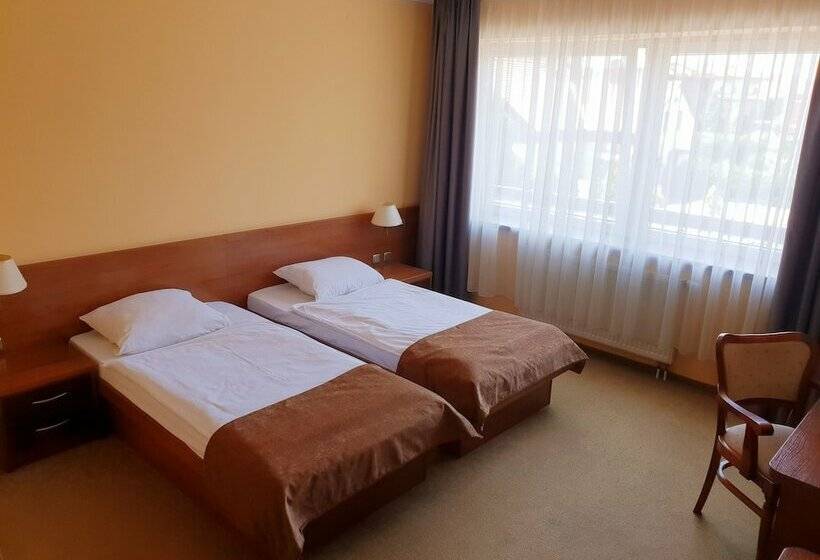 غرفة قياسية, Stara Poczta