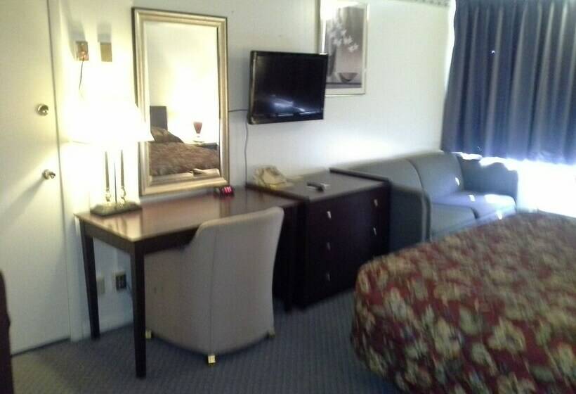 Номер Стандарт, Inn Towne Motel