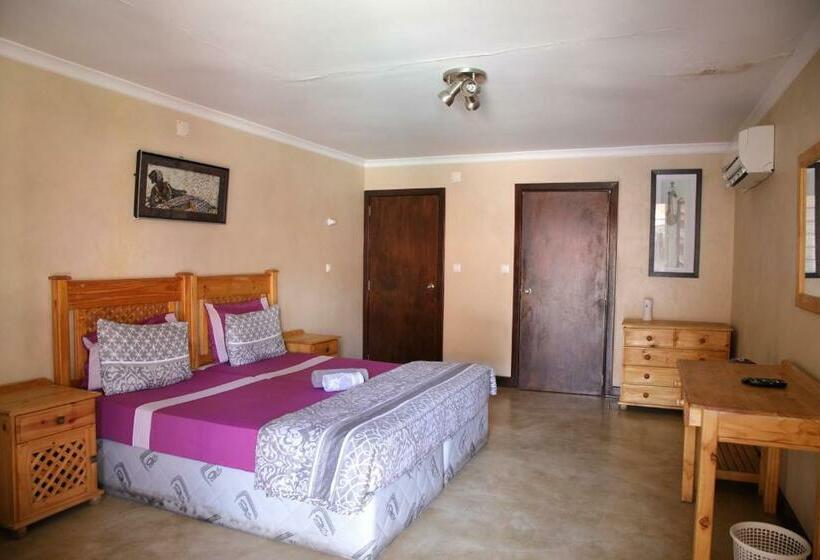 스위트, Palmeiras Guest House Matola