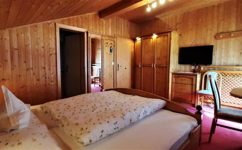 اتاق استاندارد با بالکن, Gasthof Pension Innerhütt