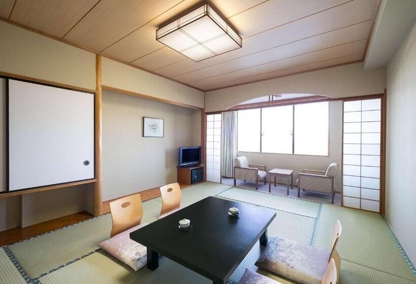 Классический Номер, Mercure Toyama Tonami Resort & Spa
