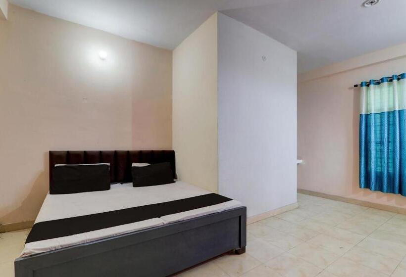 Трехместный Номер Классика, Oyo Flagship Hotel New Kadambari