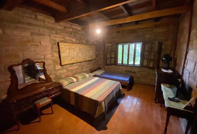 Номер Deluxe, Pousada Casa Fraternità, Viva Momentos De Tranquilidade Em Contato Com A Natureza