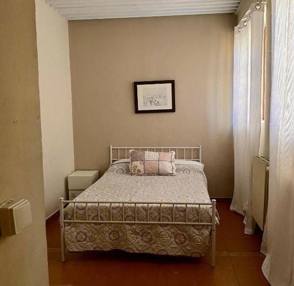 Люкс, Albergue De Sin