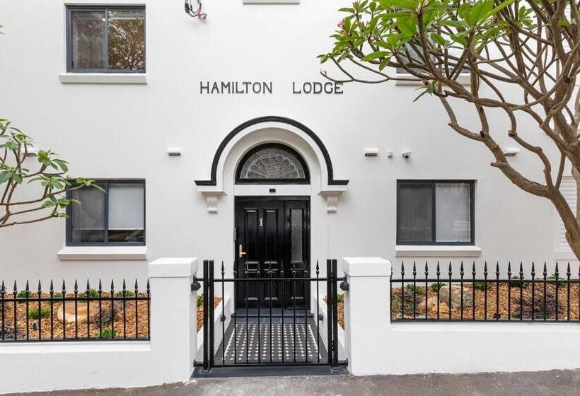 침실 2개 아파트, Hamilton Lodge