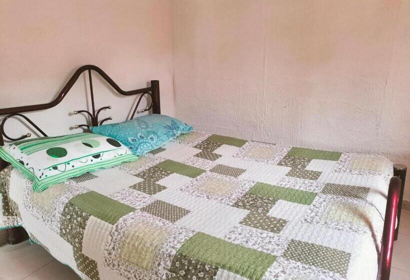 اتاق استاندارد سه نفره, Finca Turística La Bahía