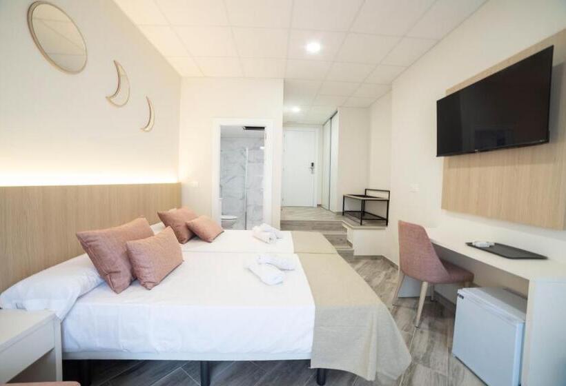 اتاق استاندارد با تراس, Hostal Altea Karma