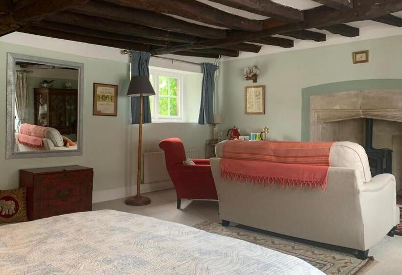 带大床的豪华间, The Totnes Guest House. Upstairs At Zappa S