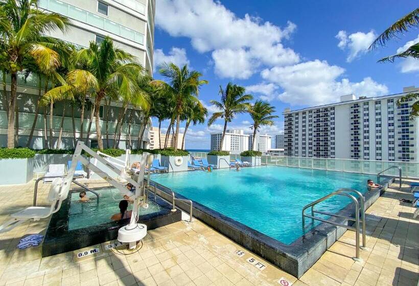２ベッドスイートルーム, W Residences Fort Lauderdale Luxury Suites Across From Fort Lauderdale Beach