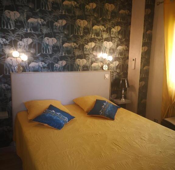 اتاق استاندارد با تخت بزرگ, Chambre La Palmeraie Village Naturiste