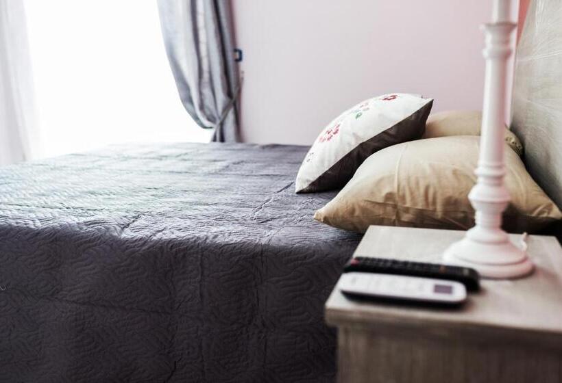 Номер Deluxe, Informis B&b