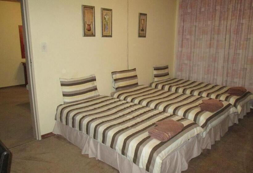 컴포트 트리플 룸, Mgh Guest House Klerksdorp