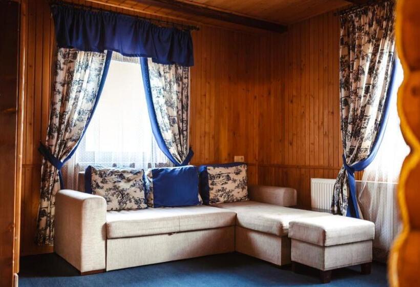 Люкс, Royal Village Resort