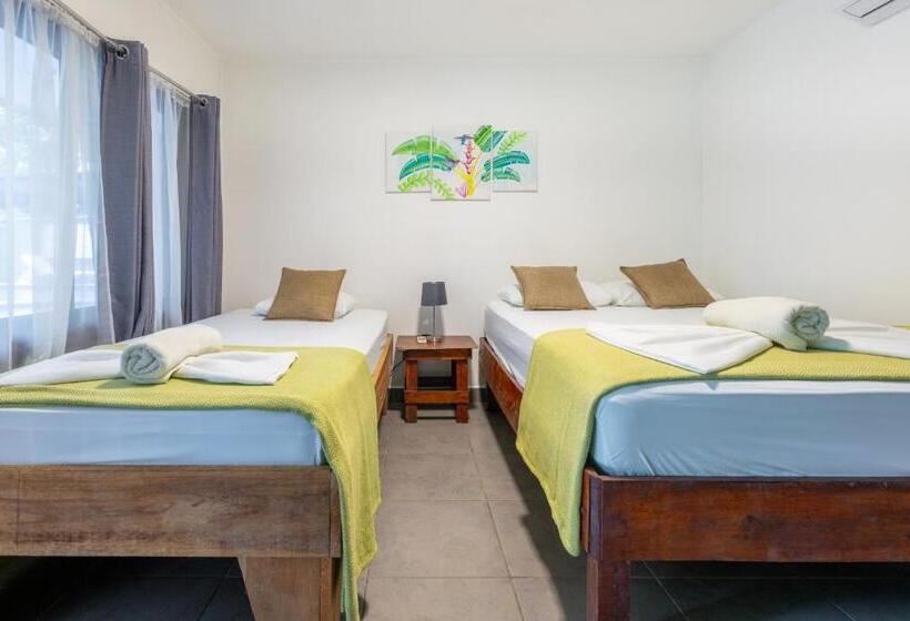 Трехместный Номер Superior, La Casona Eco Lodge Tortuguero