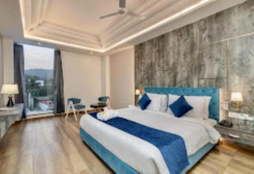 Номер Deluxe Кровать Кинг, The Ganga Bliss Haridwar