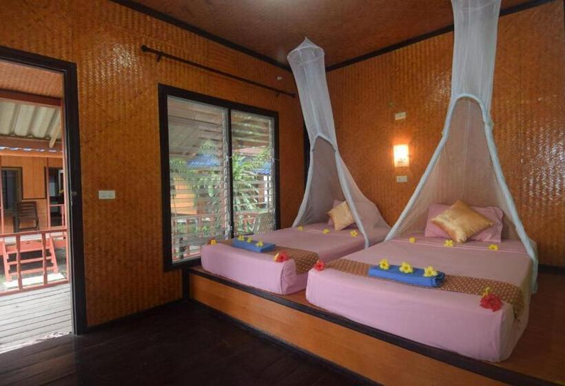 Номер Стандарт, Lanta Long Beach Hostel