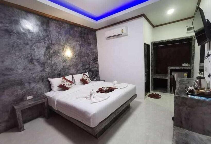 Номер Deluxe Кровать Кинг, Lanta Long Beach Hostel