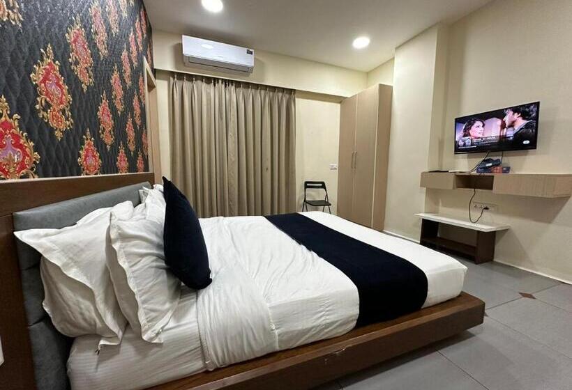 اتاق لوکس, Atithi Inn