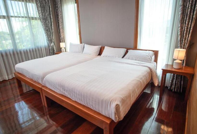 Номер Deluxe, Huan Chom Jan Hometel At Lampang